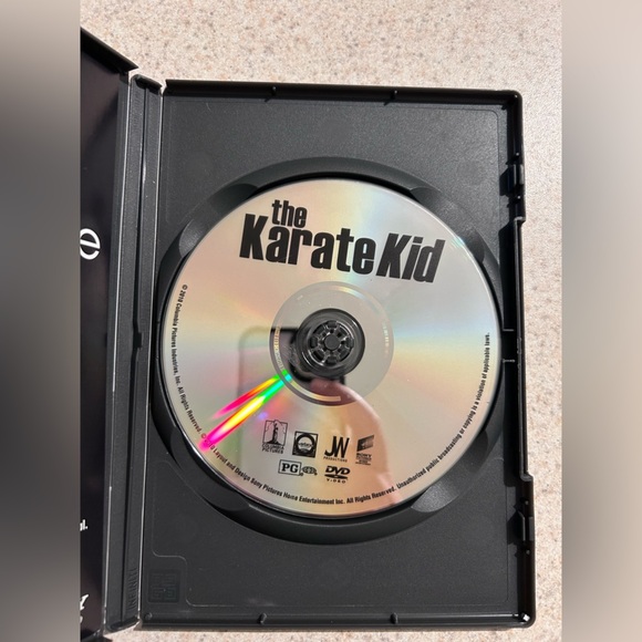 The Karate Kid DVD - Picture 2 of 3